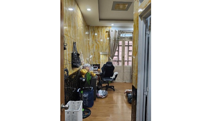 Nhà Khu Phân Lô Nguyễn Ảnh Thủ, 60m2 Xây 3 Tầng Cốt Thép, Giá Rẻ Chỉ 5.4 Tỷ.